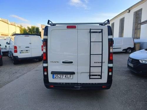 Comprar RENAULT TRAFIC FURGON 29 L1H1 DCI 88KW (120CV) EURO 6 2018 de segunda mano RENAULT TRAFIC FURGON 29 L1H1 DCI 88KW (120CV) EURO 6 2018 de segunda mano