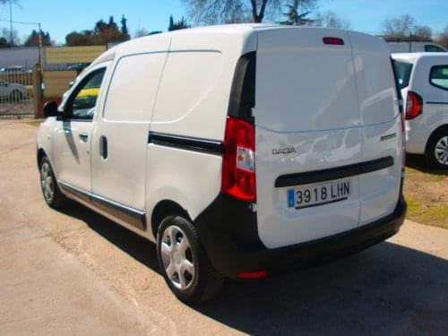 DACIA DOKKER EXPRESS ESSENTIAL 1.6 SCE 110CV MT5 E6 2020 de segunda mano