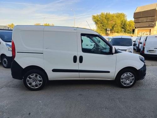 FIAT DOBLO CARGO SX 1.4  T-JET 88KW GNC 2019 de segunda mano