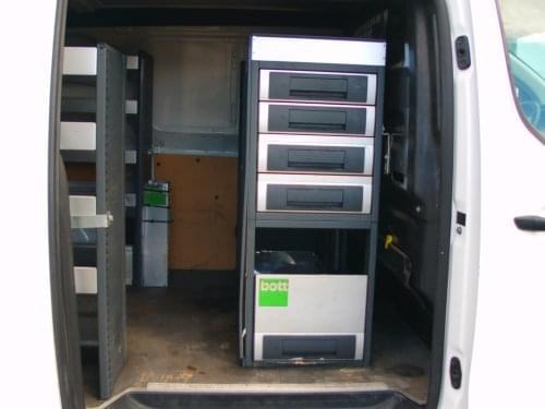 TOYOTA PROACE 2.OD FURGON 2018 de segunda mano