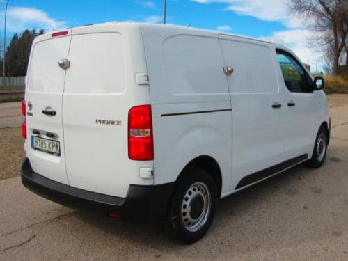 TOYOTA PROACE 2.OD FURGON 2018 de segunda mano