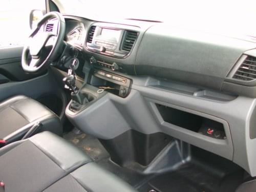 TOYOTA PROACE 2.OD FURGON 2018 de segunda mano