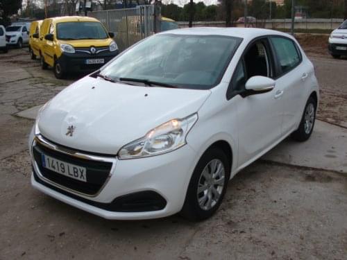 PEUGEOT 208 2 PLAZAS 2019 de segunda mano