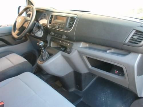 PEUGEOT EXPERT 1.6 COMBI LONG 2018 de segunda mano