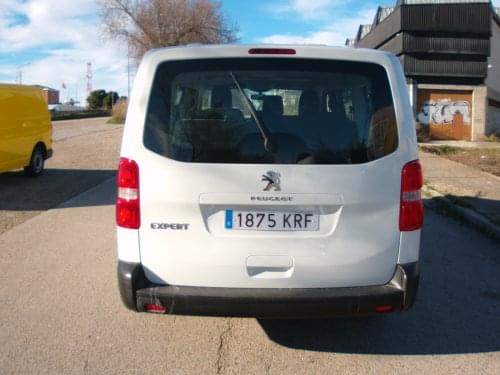 PEUGEOT EXPERT 1.6 COMBI LONG 2018 de segunda mano