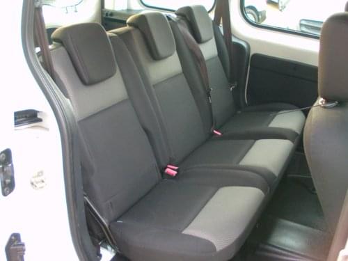 RENAULT KANGOO COMBI 2017 de segunda mano