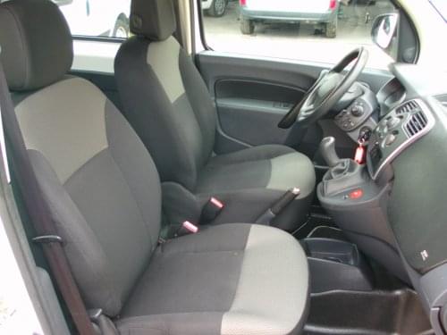 RENAULT KANGOO COMBI 5 PLAZAS 2017 de segunda mano