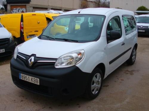 RENAULT KANGOO COMBI 5 PLAZAS 2017 de segunda mano
