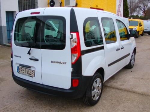 RENAULT KANGOO COMBI 5 PLAZAS 2017 de segunda mano