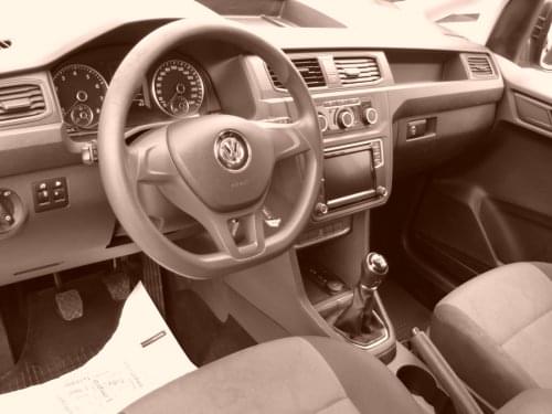 VOLKSWAGEN CADDY COMBI 1.4 TGI 110CV COMBI 2019 de segunda mano