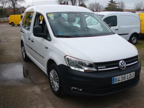 VOLKSWAGEN CADDY COMBI 1.4 TGI 110CV COMBI 2019 de segunda mano