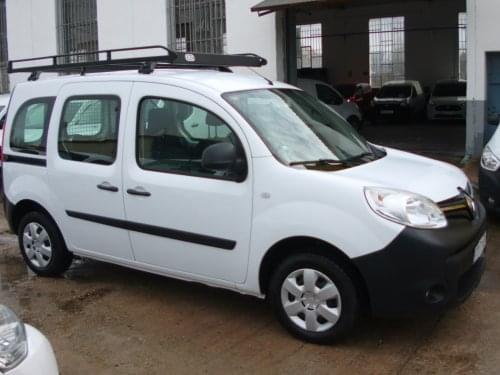 RENAULT KANGOO COMBI 5 PLAZAS 2019 de segunda mano