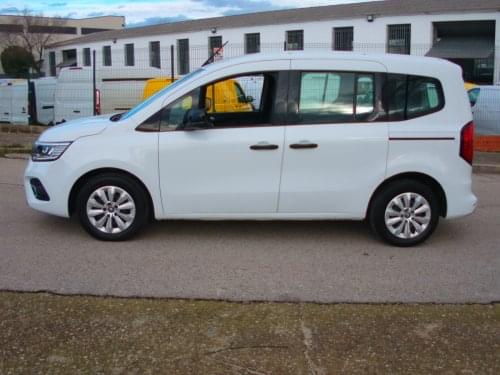 RENAULT KANGOO COMBI 5 PLAZAS 2021 de segunda mano