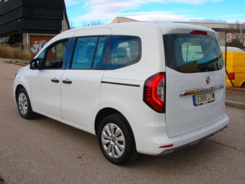RENAULT KANGOO COMBI 5 PLAZAS 2021 de segunda mano