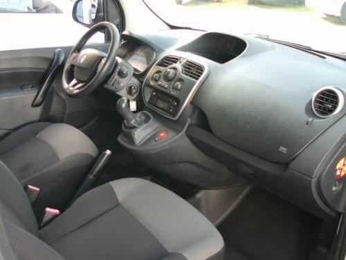 RENAULT KANGOO COMBI 5 PLAZAS 2019 de segunda mano