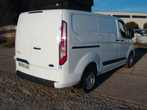 Comprar FORD TRANSIT CUSTOM FURGON 3 PLAZAS 2021 de segunda mano FORD TRANSIT CUSTOM FURGON 3 PLAZAS 2021 de segunda mano