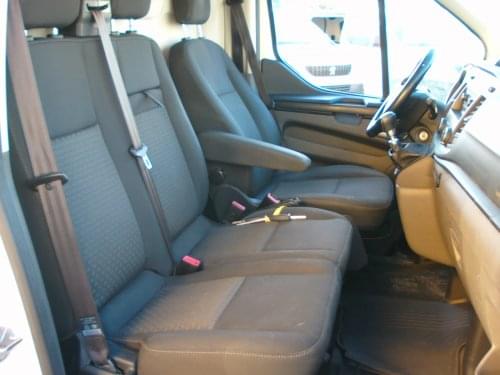 Comprar FORD TRANSIT CUSTOM FURGON 3 PLAZAS 2021 de segunda mano FORD TRANSIT CUSTOM FURGON 3 PLAZAS 2021 de segunda mano