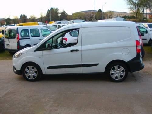 Comprar FORD TRANSIT COURIER 2 PLAZAS 2021 de segunda mano FORD TRANSIT COURIER 2 PLAZAS 2021 de segunda mano