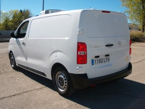 OPEL VIVARO FRIO CONGELACIÓN 3 PLAZAS 2021 de segunda mano
