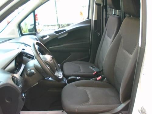 FORD TRANSIT COURIER 2 PLAZAS 2021 de segunda mano
