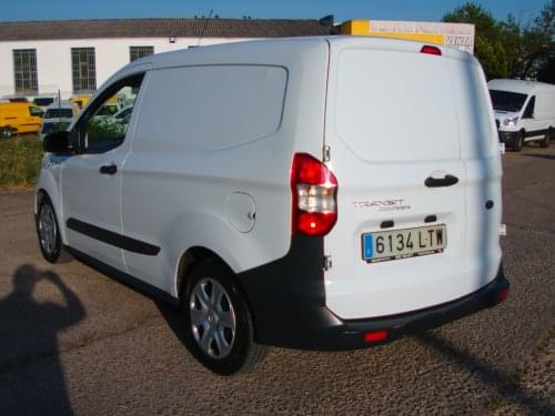 FORD TRANSIT COURIER 2 PLAZAS 2021 de segunda mano