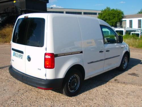 VOLKSWAGEN CADDY 2 PLAZAS 2018 de segunda mano