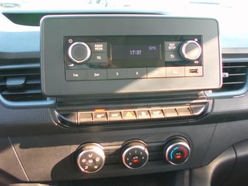 Comprar RENAULT KANGOO COMBI 5 PLAZAS 2023 de segunda mano RENAULT KANGOO COMBI 5 PLAZAS 2023 de segunda mano