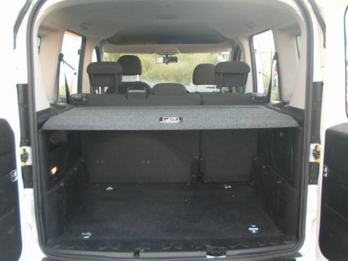 FIAT DOBLO COMBI 5 PLAZAS 2022 de segunda mano