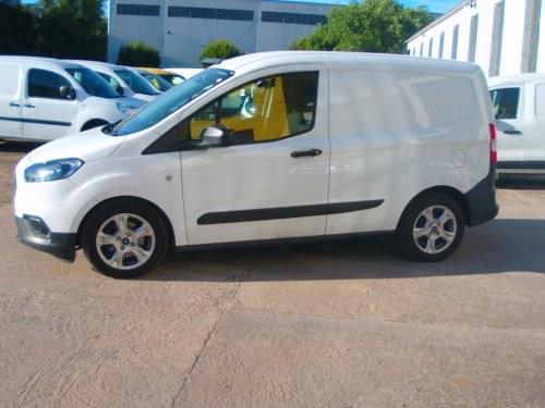 FORD TRANSIT COURIER 2 PLAZAS 2020 de segunda mano