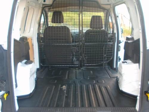 FORD TRANSIT COURIER 2 PLAZAS 2018 de segunda mano