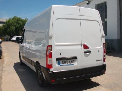 RENAULT MASTER L2H2 2022 de segunda mano