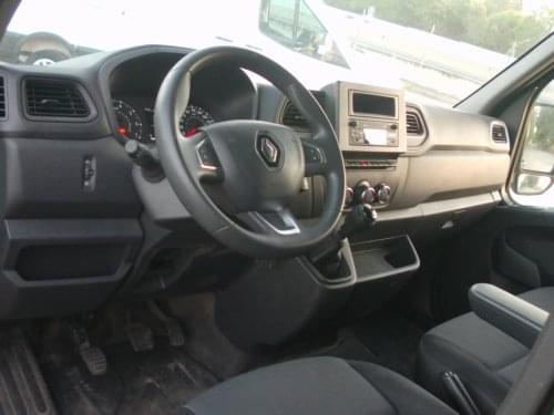 RENAULT MASTER L2H2 3 PLAZAS 2021 de segunda mano