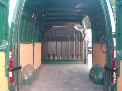 RENAULT MASTER L2H2 3 PLAZAS 2021 de segunda mano