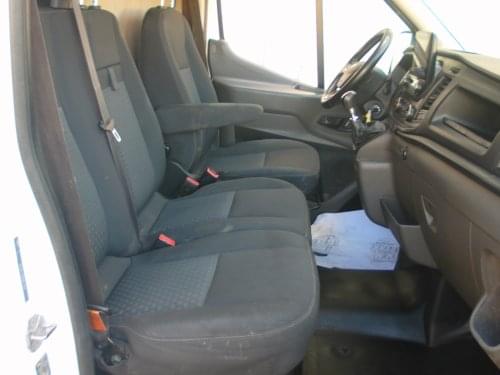 FORD TRANSIT 350 L2H2 3 PLAZAS 2020 de segunda mano