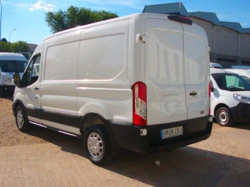 FORD TRANSIT 350 L2H2 3 PLAZAS 2020 de segunda mano