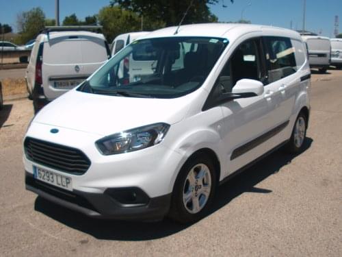 FORD TRANSIT COURIER KOMBI 5 PLAZAS 2020 de segunda mano