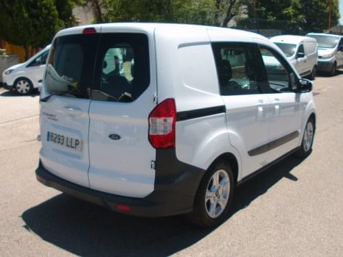 FORD TRANSIT COURIER KOMBI 5 PLAZAS 2020 de segunda mano