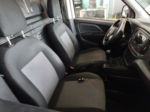 FIAT DOBLO 2 PLAZAS 2019 de segunda mano