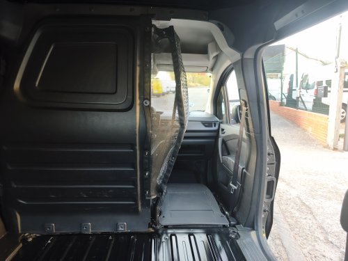 RENAULT KANGOO 2 PLAZAS 2023 de segunda mano