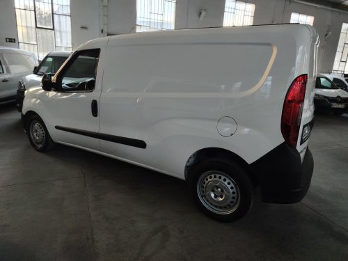 FIAT DOBLO MAXI 2 PLAZAS 2017 de segunda mano