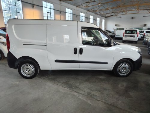 FIAT DOBLO MAXI 2 PLAZAS 2017 de segunda mano
