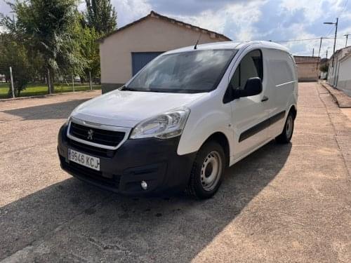 PEUGEOT PARTNER (*) FURGÓN CONFORT L1 1.6 BLUEHDI 75 2017 de segunda mano