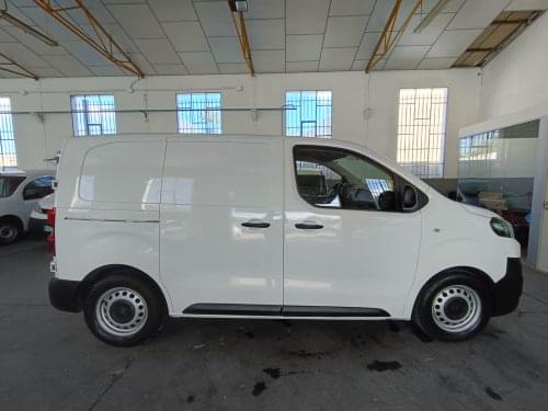 Comprar CITROEN JUMPY TALLA XS BLUEHDI 70KW (95CV) CONFORT 2018 de segunda mano CITROEN JUMPY TALLA XS BLUEHDI 70KW (95CV) CONFORT 2018 de segunda mano