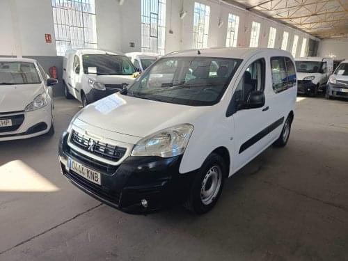 Comprar PEUGEOT PARTNER COMBI TEPEE ACCESS 1.6 BLUEHDI 55KW (75CV)(CAM 2018 de segunda mano PEUGEOT PARTNER COMBI TEPEE ACCESS 1.6 BLUEHDI 55KW (75CV)(CAM 2018 de segunda mano