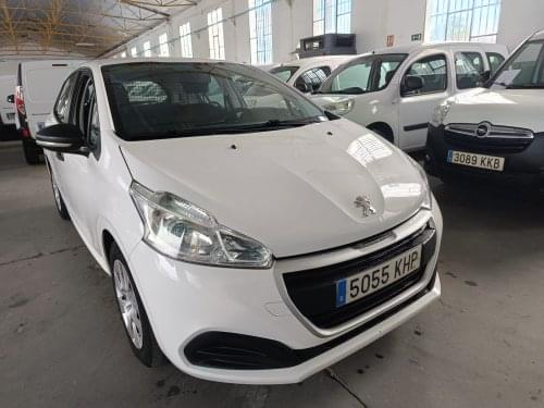 PEUGEOT 208 XAD 1.6 HDI 2018 de segunda mano