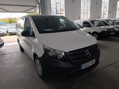 MERCEDES VITO 111 CDI LARGA 4 PUERTAS 2017 de segunda mano