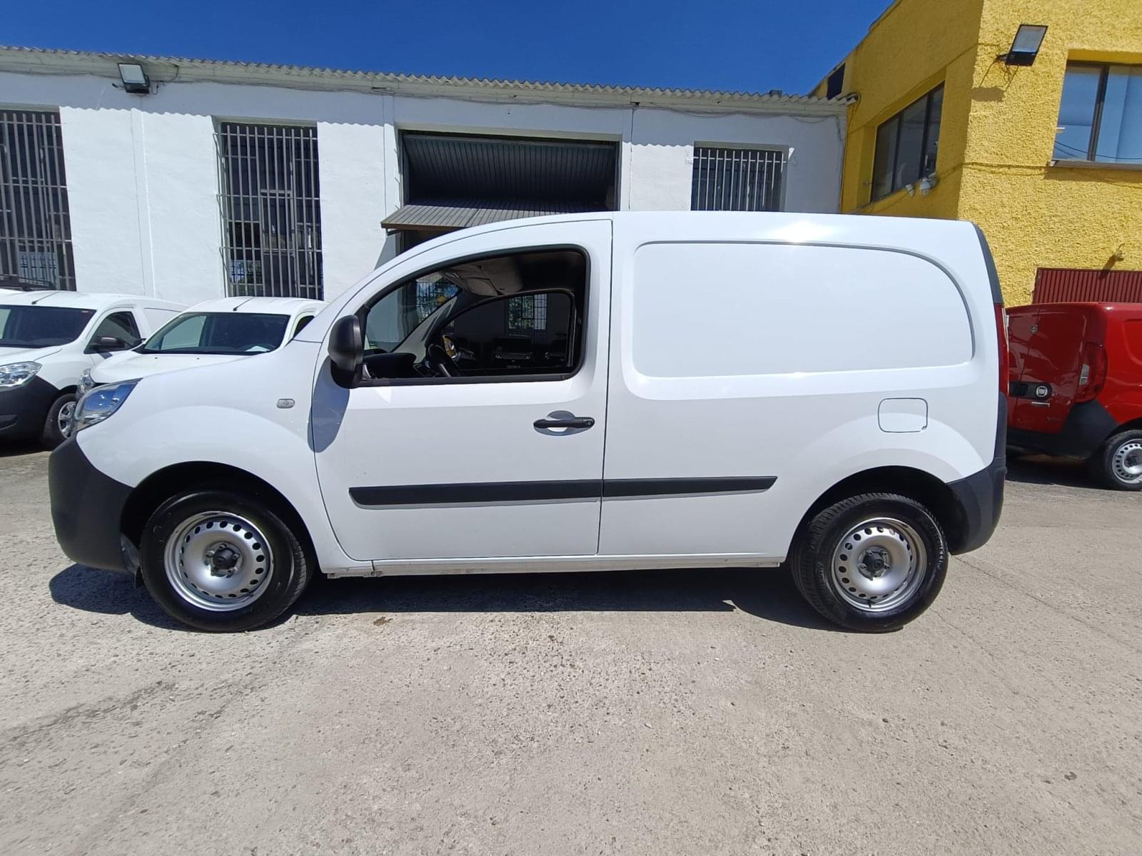 RENAULT KANGOO FURGON PROFESIONAL BLUE DCI 59 KW (80CV) 3 