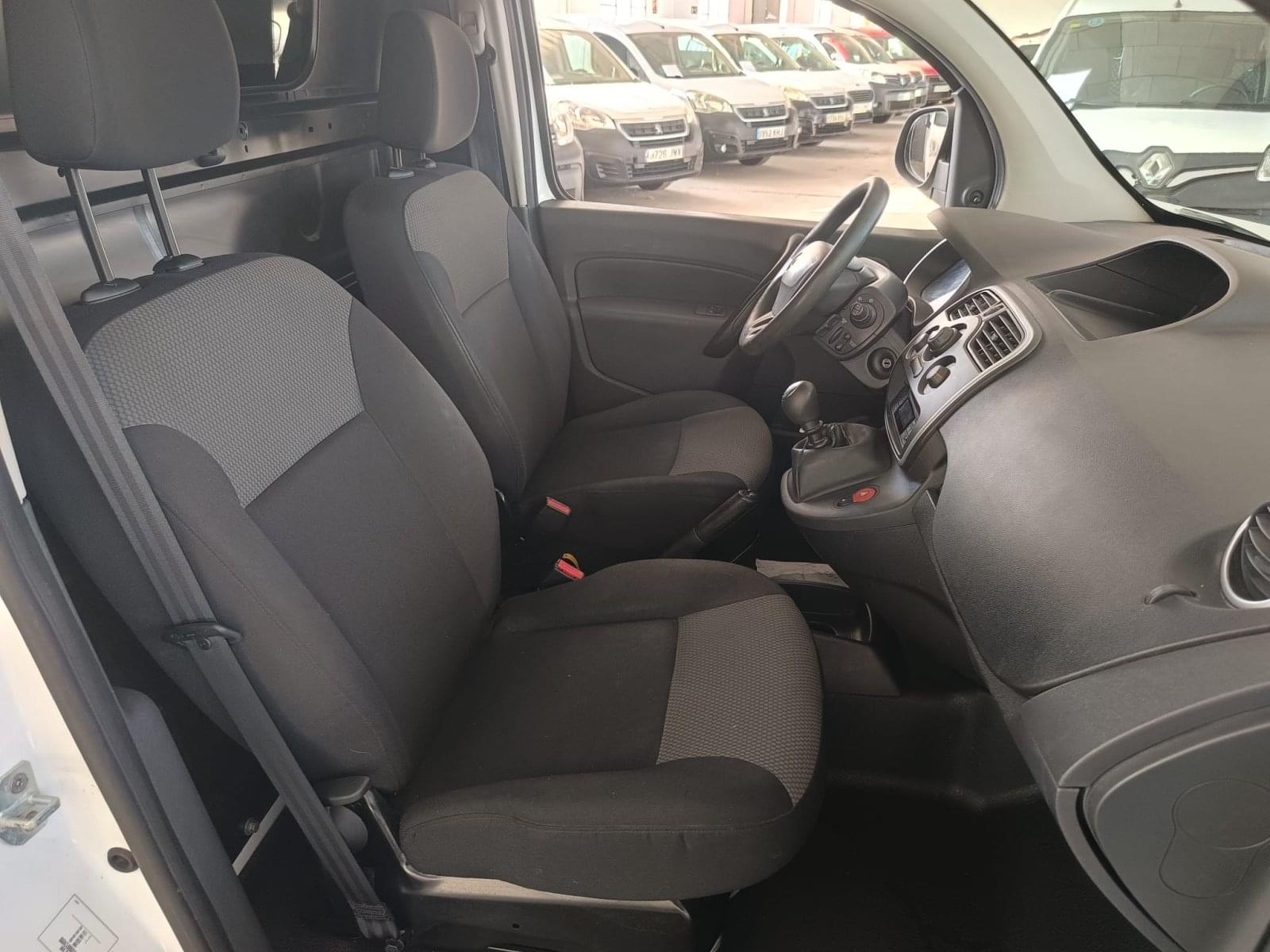RENAULT KANGOO FURGON PROFESIONAL BLUE DCI 59 KW (80CV) 10 