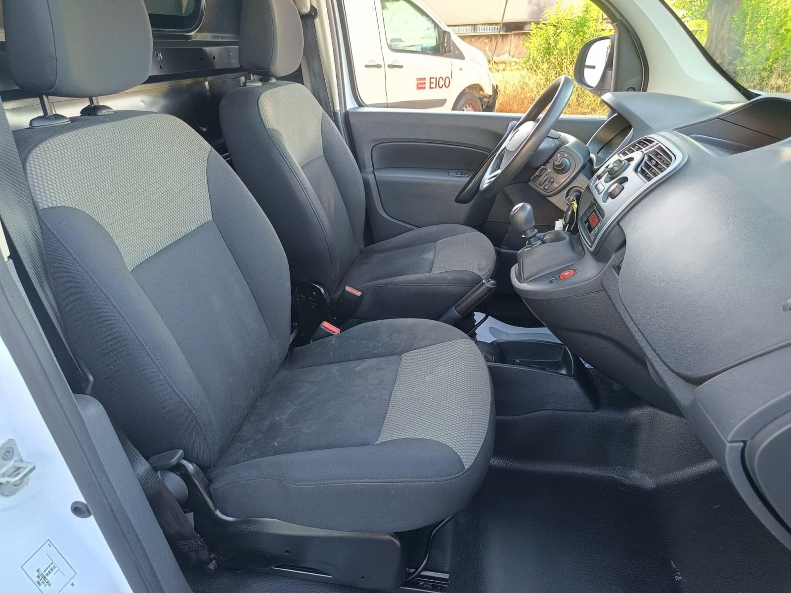 RENAULT KANGOO FURGON PROFESIONAL BLUE DCI 59 KW (80CV) 10 