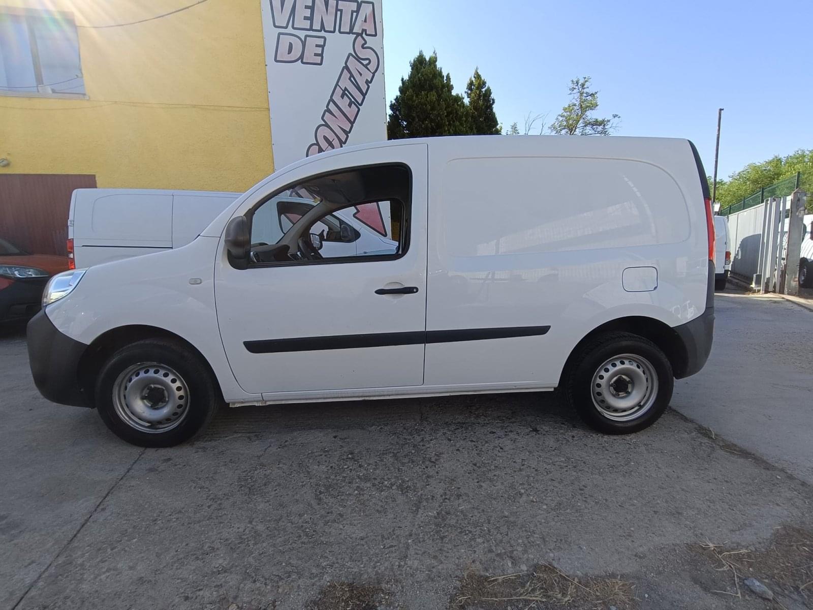 RENAULT KANGOO FURGON PROFESIONAL BLUE DCI 59 KW (80CV) 4 